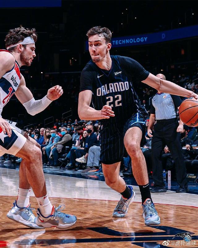 丢球让前曼 丢球让前曼