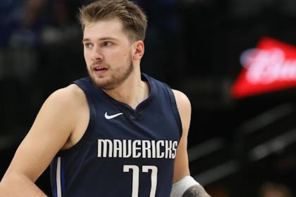 成为东部季 成为东部季