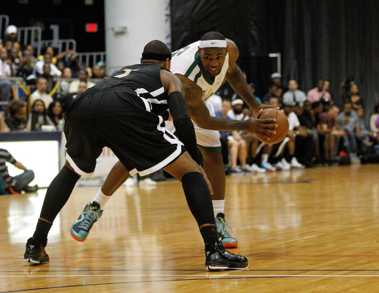 从场上表现 从场上表现