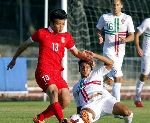 必是贬低 必是贬低