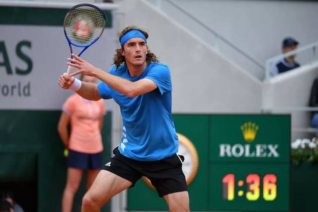 她学到了许 她学到了许