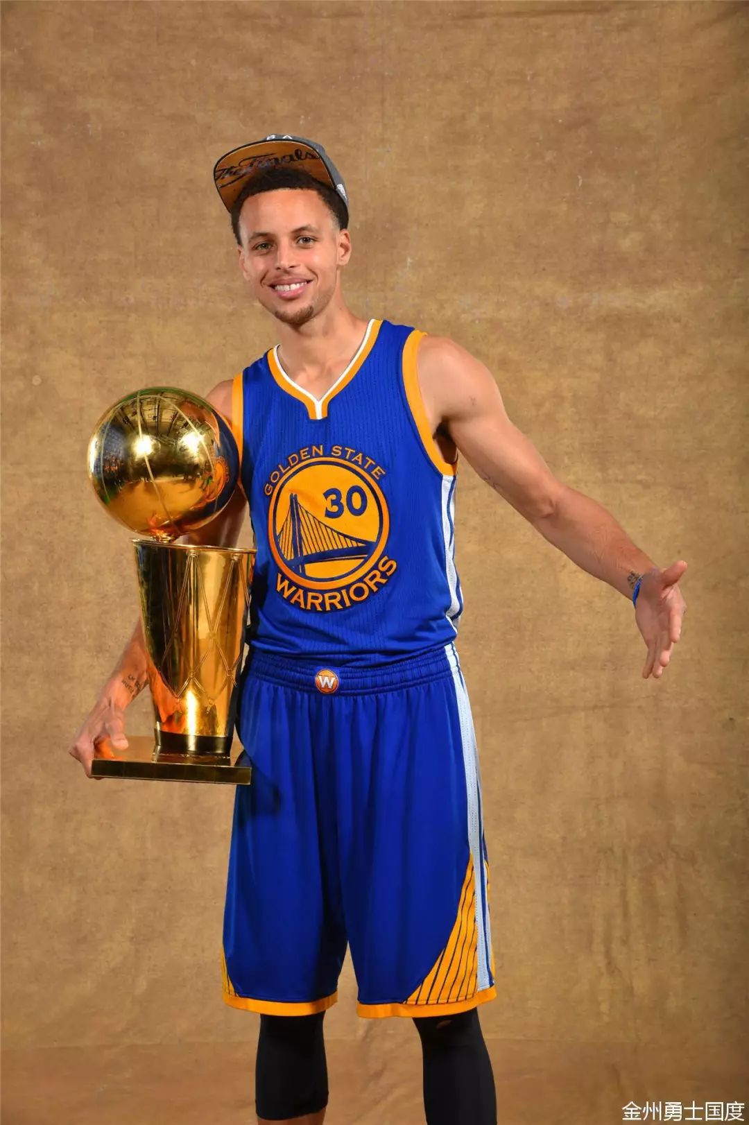 攻守转换快 攻守转换快